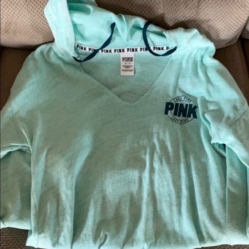 VS Pink oversized Vneck